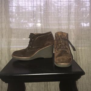 Naturalizers gently used